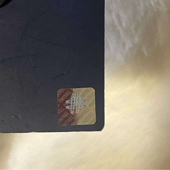 NEW RARE MIU MIU X PINTRILL 2018 LUXURY MIU MIU Collectors Pin Set - Picture 5 of 10